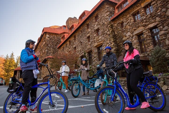 Electric Bike Tour of Historic Downtown Asheville: 3-Hour Guided Ride with Scenic Views photo 2