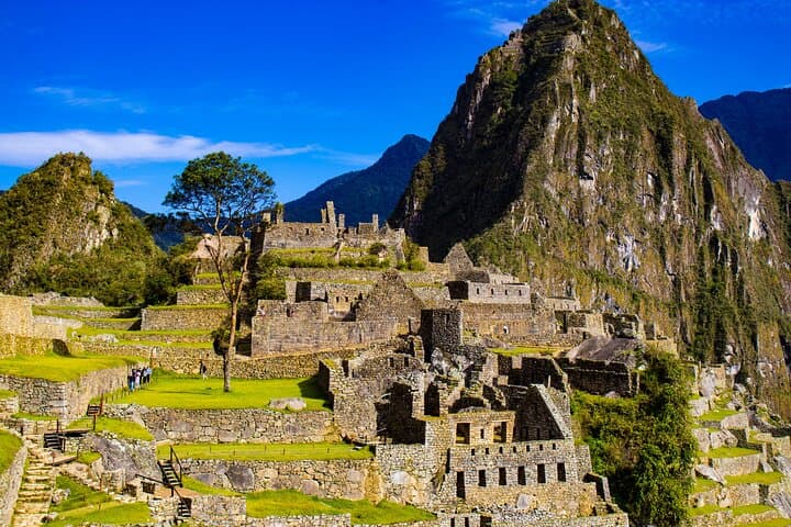 Inca Jungle Trek: 4-Day Bike & Hike to Machu Picchu photo 2