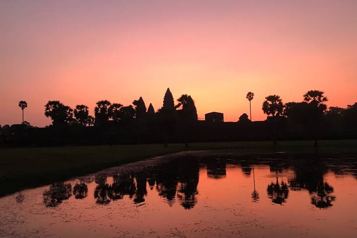 27-Day Cambodia Cultural & Adventure Journey: Angkor, Mekong & Islands photo 3