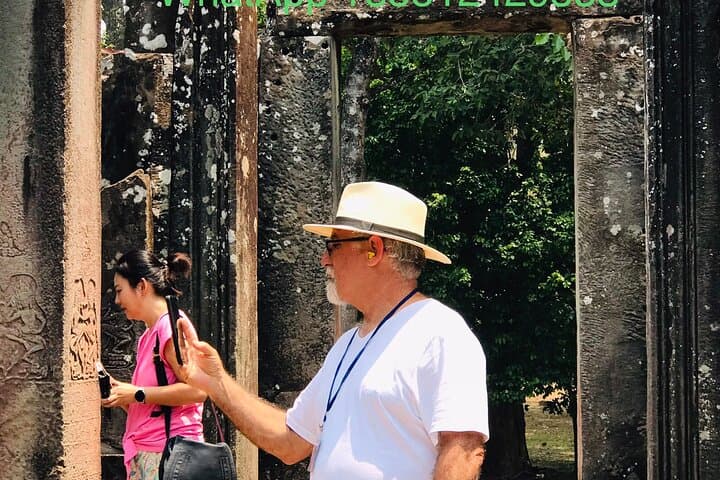 Angkor Small Circuit & Banteay Srei: One-Day Temple Tour from Siem Reap photo 1