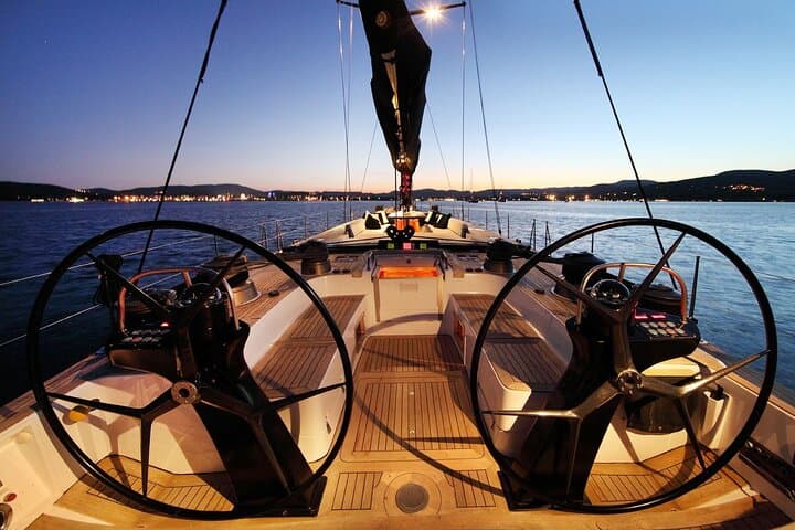 Sunset Sail & Dinner on the Tagus: Lisbon Evening Sailboat Cruise photo 3