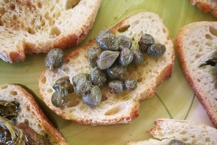 Salina Capers & Wine: Leni Cappereto Tasting Experience photo 4