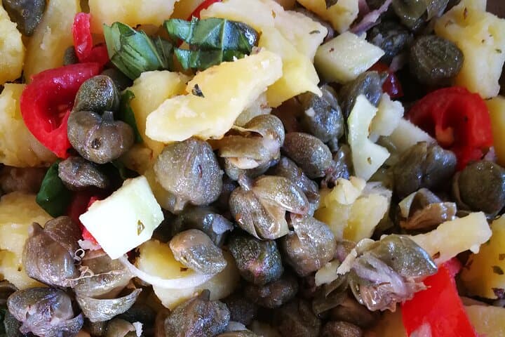 Salina Capers & Wine: Leni Cappereto Tasting Experience photo 5