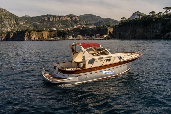Private Sorrento to Capri Boat Tour on a Classic Gozzo — Full-Day Coastal Cruise photo 6