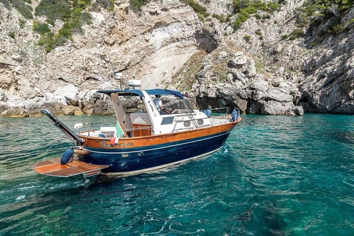 Sorrento to Positano & Amalfi: Private Apreamare Boat Tour Guide photo 1