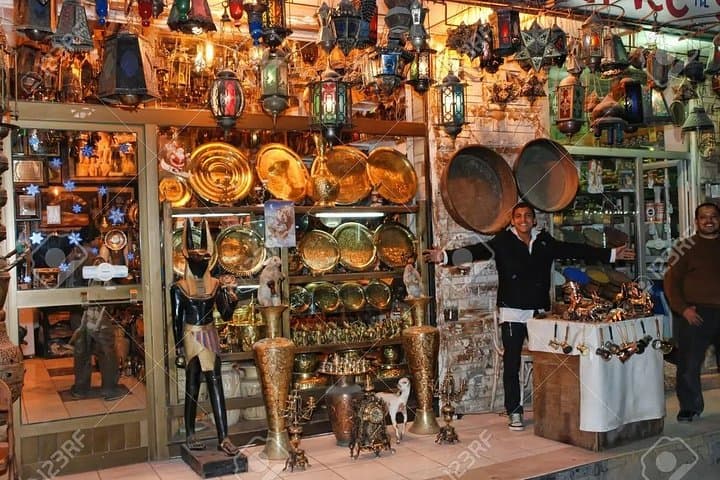 Shop Like a Local: Private Souvenir Tour in Luxor's Markets photo 4