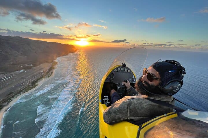 Gyroplane Flights Over Oahu’s North Shore — 30-Minute Private Instructional Experience photo 3