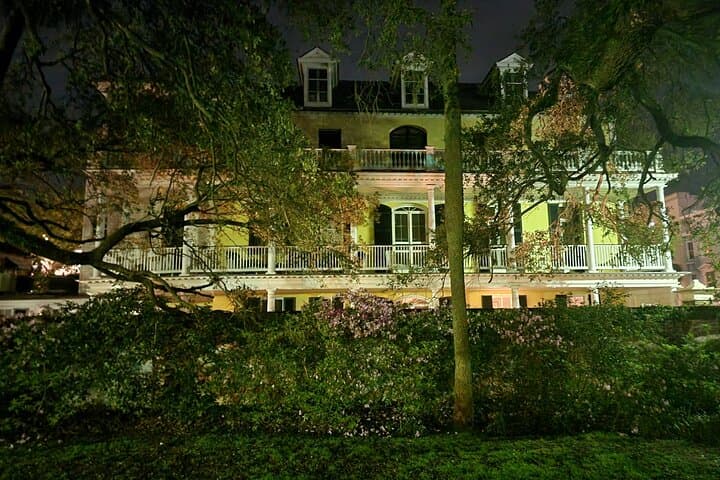 Shadows of the Peninsula: Charleston's Haunted Walking Tour of Pirates & Death