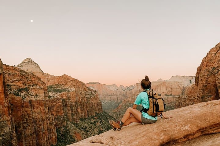 Zion Full-Day Private Tour and Hike — Narrows, Angels Landing & Canyon Trails photo 4