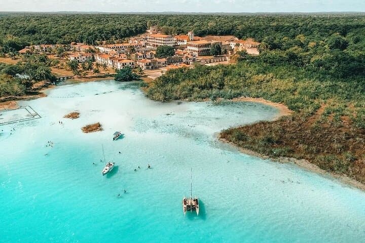 Lagoon of Seven Colors: Bacalar Boat Tour from Costa Maya photo 3