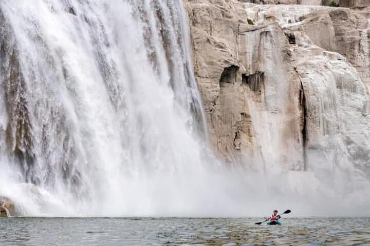 Paddle to Shoshone Falls: Guided Kayak Tour from Centennial Waterfront Park photo 4