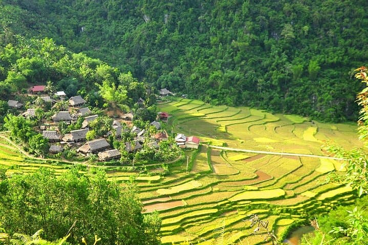 3-Day Private Mai Chau and Ninh Binh Adventure from Hanoi