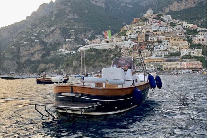 Positano to Amalfi: Half-Day Private Boat Tour Along the Amalfi Coast