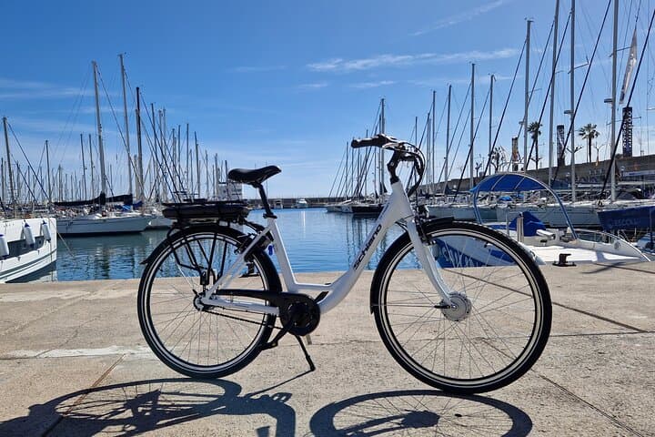 Explore Barcelona on a Premium E-Bike: Full-Day Electric Bike Rental photo 2