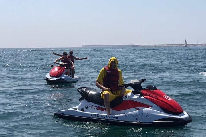 High-Speed Jetski Ride from Valencia Marina to Malvarrosa Beach photo 2