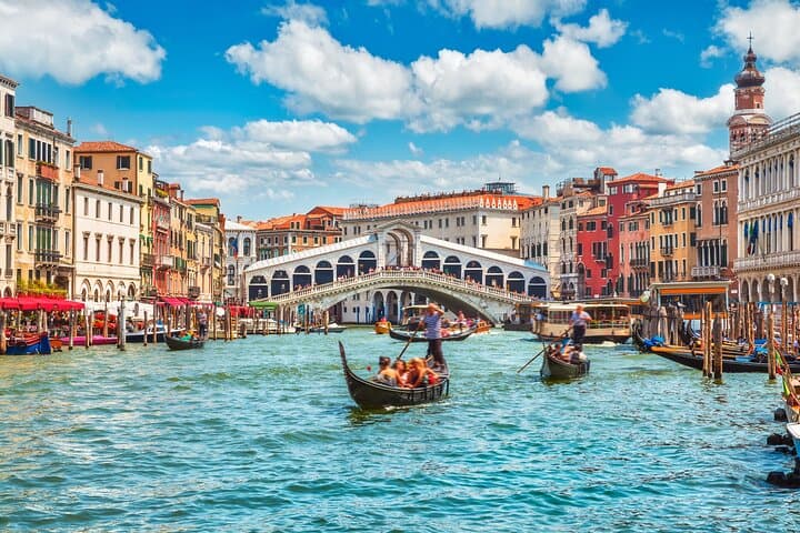 San Giorgio Maggiore & St. Mark's Private Tour with Vaporetto Transfer photo 4