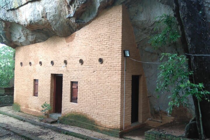 7-Day Sri Lanka Circuit: Sigiriya, Hill Country & Yala Safari photo 6