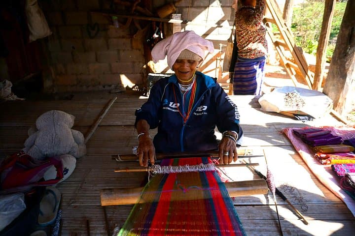 One-Day Karen Village Hike near Chiang Mai — Waterfalls, Rice Fields & Jungle photo 3