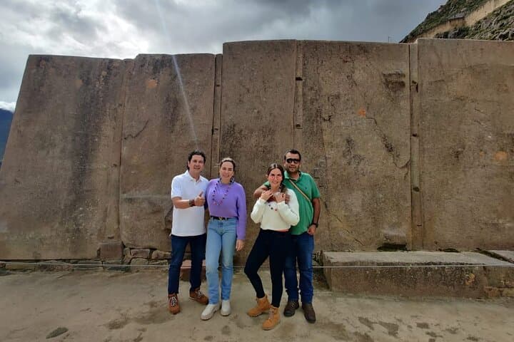 5-Day Sacred Valley, Machu Picchu & Rainbow Mountain by Train — Complete High-Altitude Tour photo 2