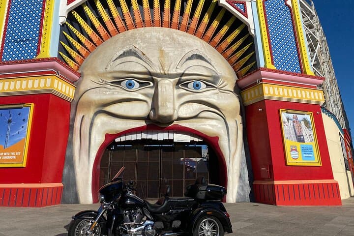 Melbourne Harley Davidson Trike Tour: St Kilda & Albert Park Joyride photo 3