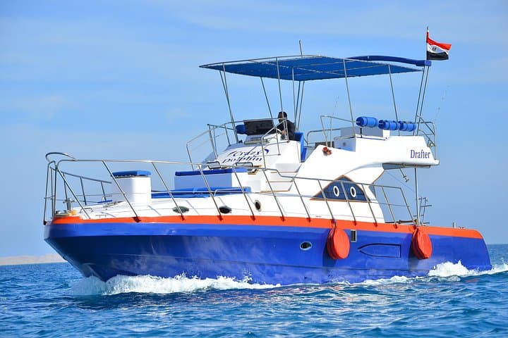 Private Luxury Boat Snorkeling & Lunch at Giftun Island — Hurghada Red Sea photo 1