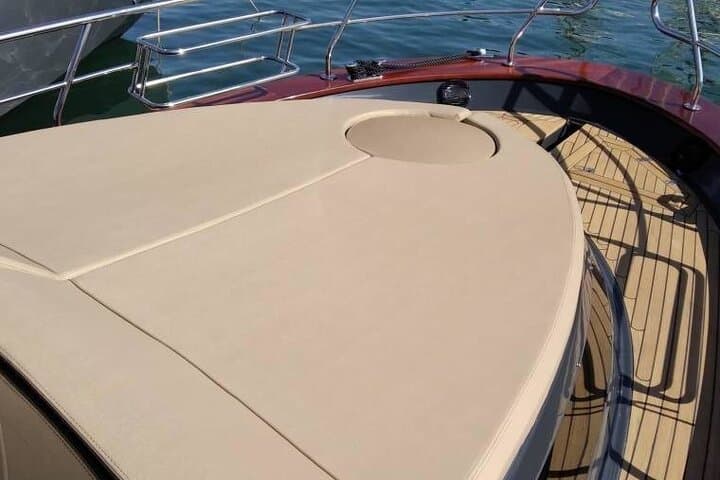 Sorrento to Capri Small-Group Boat Tour: Caves, Faraglioni & Island Time photo 4