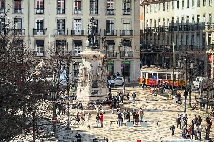 Lisbon Personalized 3-Hour Walking Video Tour — Alfama to Praça do Comércio photo 6