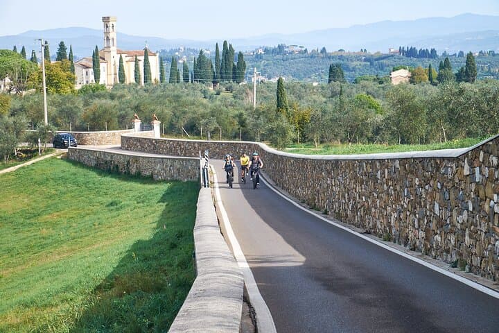 E‑bike Chianti Classico Day Tour from Florence with Winery Lunch photo 2