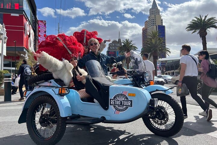Vintage Sidecar Ride Along the Las Vegas Strip — Private 1‑Hour Tour photo 4