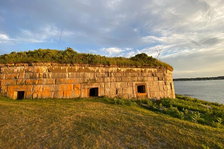 Private Island Fort Tour in Casco Bay — Explore Fort Scammel by Boat from Portland photo 4
