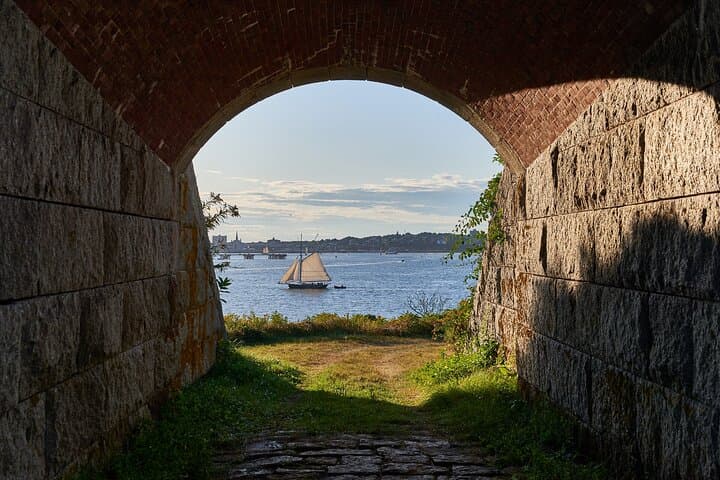 Private Island Fort Tour in Casco Bay — Explore Fort Scammel by Boat from Portland