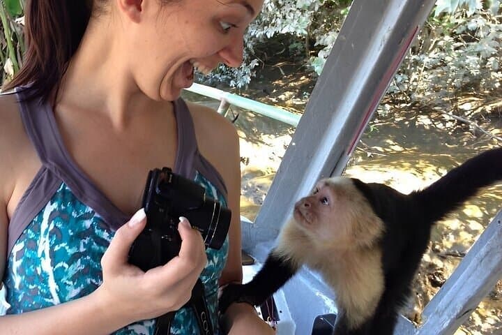 Gatun Lake & Pipeline Road: Guided Jungle Cruise and Soberanía Hike from Panama City photo 5