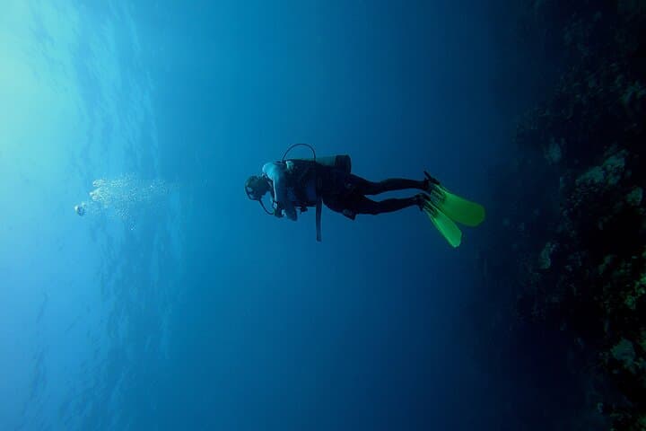 cartagena-exclusive-diving-reefs-shipwrecks-colombian-caribbean