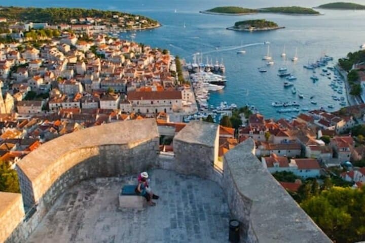 Split to Blue Cave, Vis, Stiniva & Blue Lagoon — full-day island-hopping tour photo 5