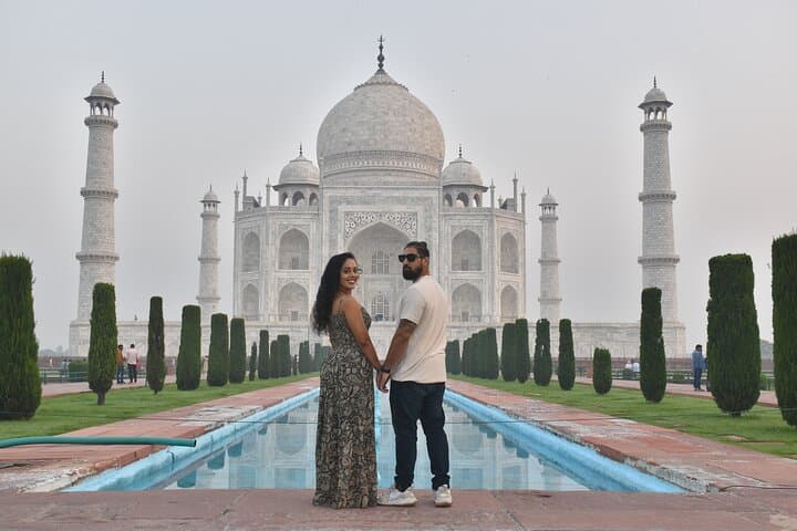 Sunrise at the Taj Mahal: Private Car Trip from Delhi photo 6
