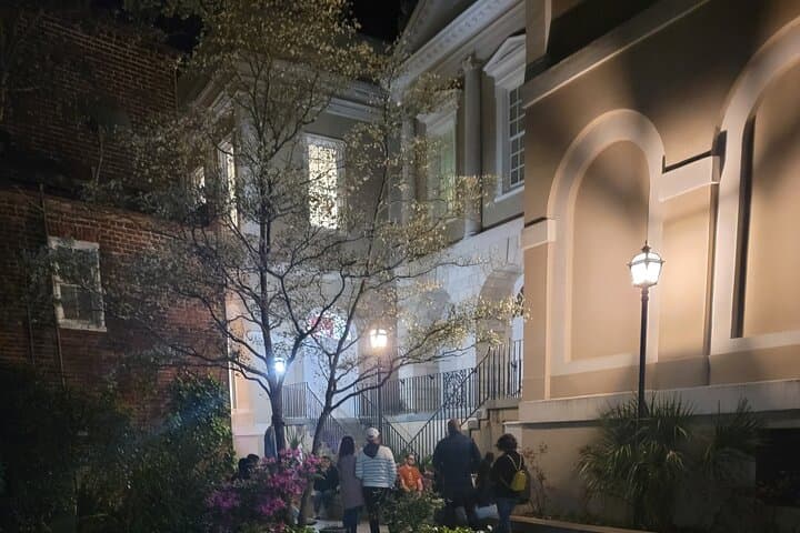 Shadows of the Peninsula: Charleston's Haunted Walking Tour of Pirates & Death photo 5