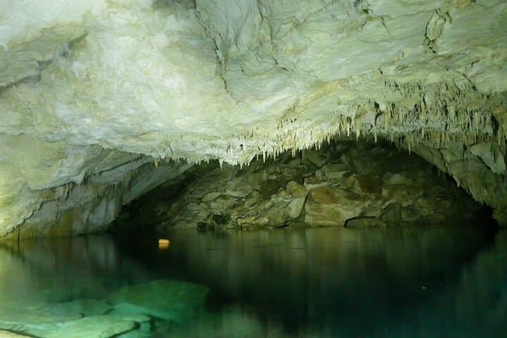 Bermuda Hidden Gems: Half-Day Winter Cave and Southlands Excursion photo 6
