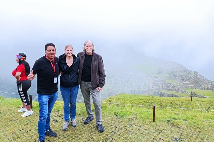 Machu Picchu Day Tour from Cusco: Scenic Train, Guided Visit & Buffet Lunch photo 3