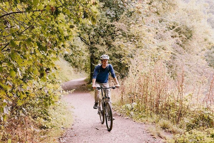 Explore Bristol by Bike: Full-Day Hybrid Bicycle Hire & Self-Guided Routes photo 2