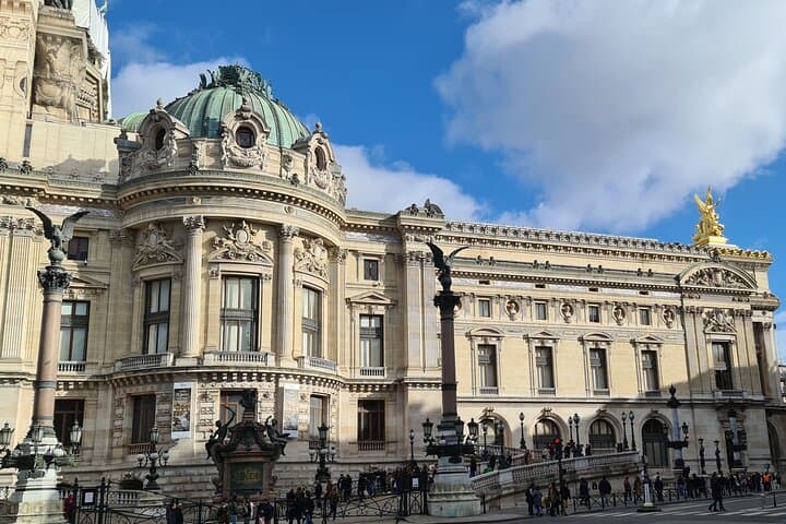 Full-Day Paris from Le Havre: Seine Cruise, Eiffel Views & Champs-Élysées photo 3