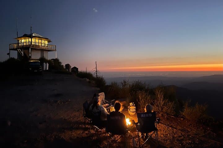 Sunset at Signal Peak: Devils Peak Yosemite 4x4 Jeep Sunset Tour