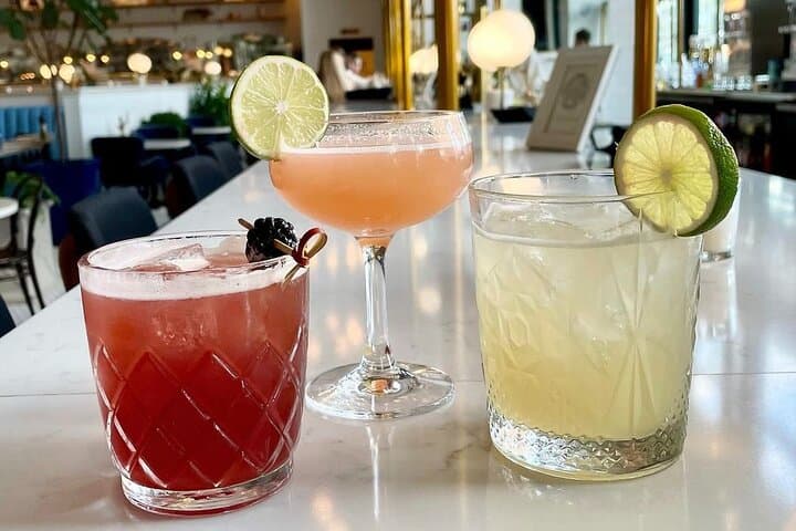 Nashville Craft Cocktails & Fine Dining Walking Tour: A Curated Walking Sip-and-Bite Experience