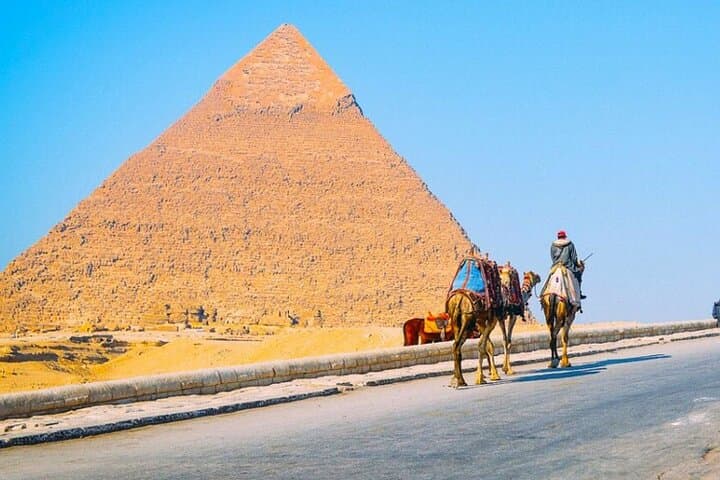 Half-Day Giza Pyramids and Great Sphinx: Private Guided Tour photo 5