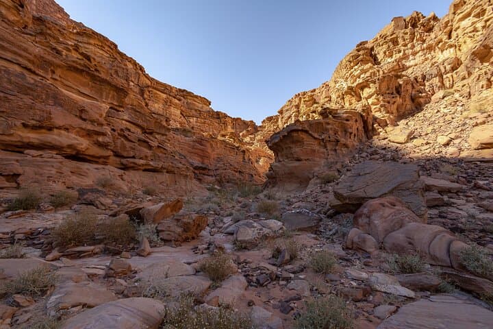 Jebal Al Hash: 2-Day Guided Hike and Bedouin Camp in Wadi Rum photo 4