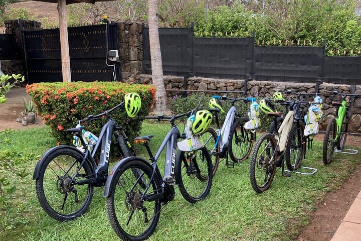 24-Hour Motorbike & E‑MTB Rental in Playas del Coco — Ride Guanacaste’s Coast photo 2