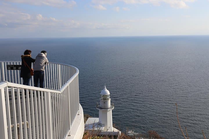 Sapporo to Noboribetsu Jigokudani & Lake Toya Private Day Tour photo 3