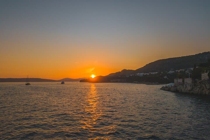 Split Sunset Cruise with Wine: 90-Min Coastal Evening Cruise photo 6