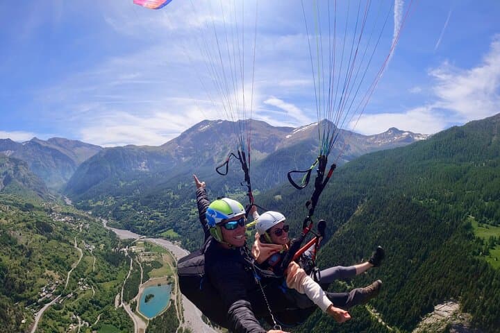Tandem Paragliding Over Orcières-Merlette — Écrins National Park Tandem Flight photo 6