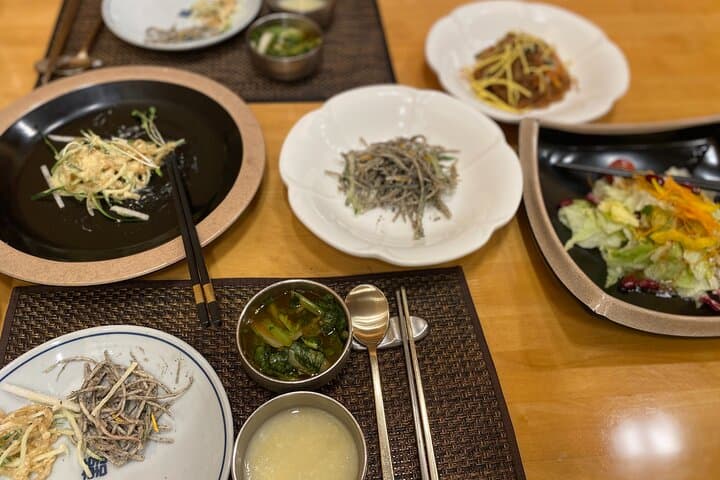 Seoul’s Best Local Eats and Skyline: Private Myeongdong to Lotte World Tower Tour photo 4