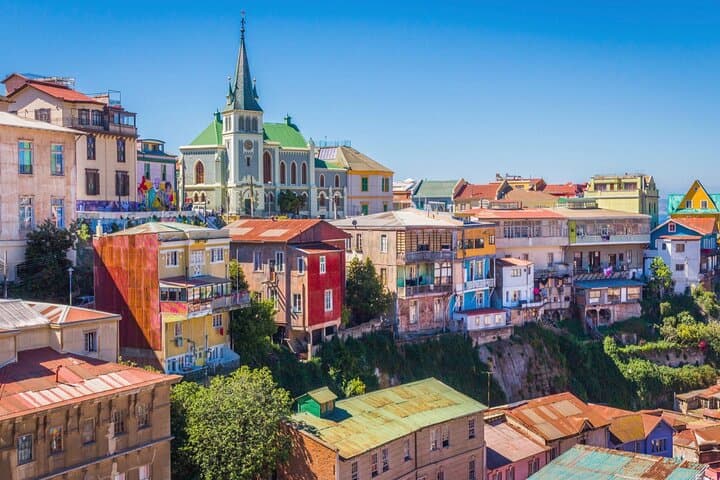 Valparaíso & Viña del Mar Day Tour: Vineyard Tasting, Sea Lions and Coastal Boat Ride